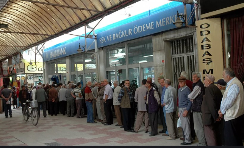 KYK yurtları Temmuz'da emeklilere açılacak; emeklilerden tepki geldi