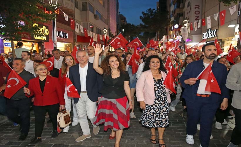 Karşıyaka’da 19 Mayıs’a muhteşem kutlama!