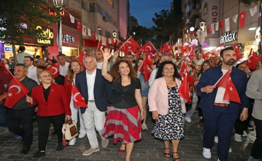 Karşıyaka’da 19 Mayıs’a muhteşem kutlama!