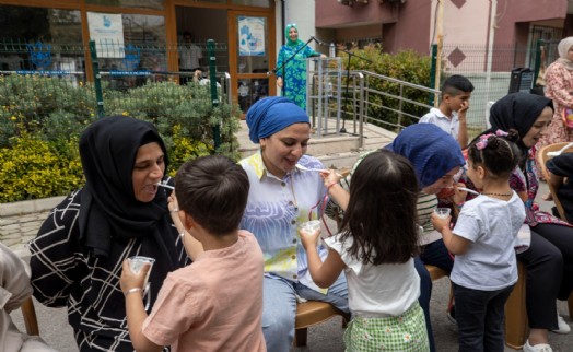 Konaklı ‘Minik Kalpler’den Anneler Günü sürprizi