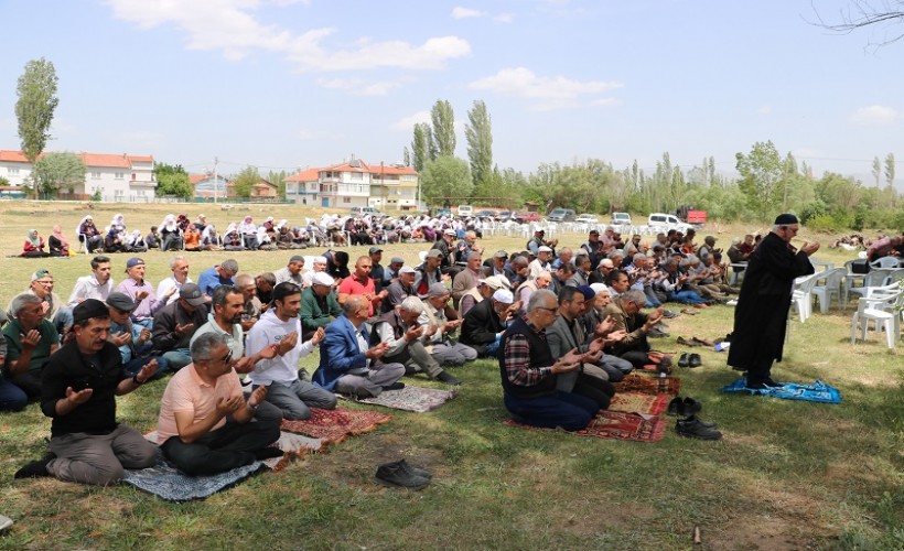 Köylüler yağmur duası yaptı