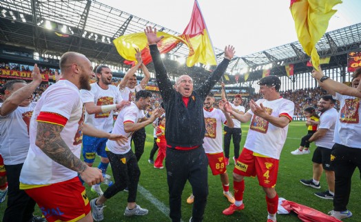 Kural değişti, Göztepe Süper Lig’e geldi