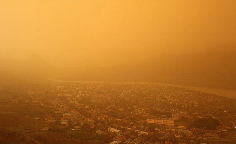 Meteoroloji'den İzmir'e uyarı: Toz taşınımı bekleniyor!