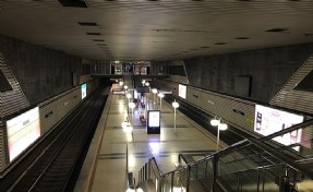 Metro'da intihar girişimi