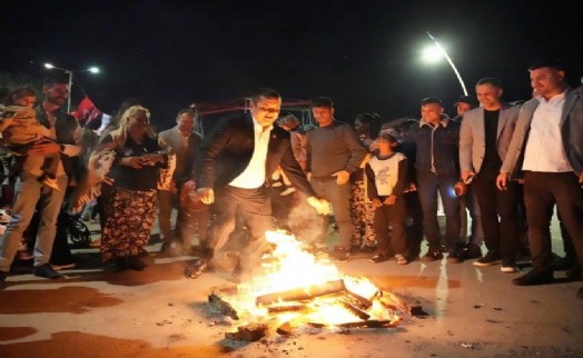 Torbalı'da Hıdırellez coşkusu: Ateşler yakıldı...