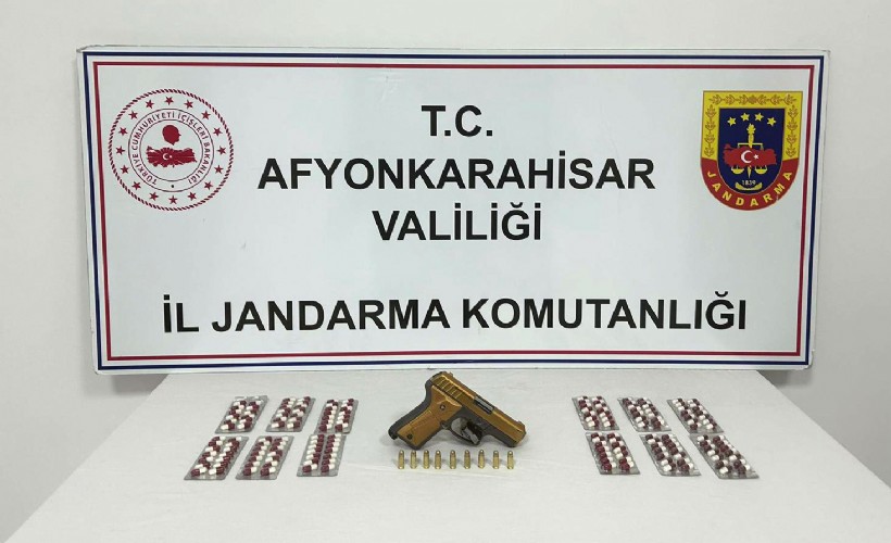 Uyuşturucu sevkiyatı jandarmaya takıldı