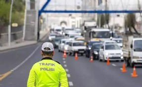 Bakan Ali Yerlikaya bayramın ilk günü trafik kazası verilerini açıkladı