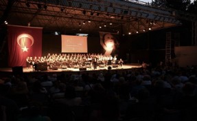 Bornova’da coşku dolu Türk Sanat Müziği konseri