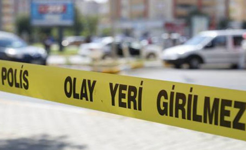 İzmir'de kadın cinayeti: Boşanma aşamasındaki eşini defalarca bıçaklayarak öldürdü