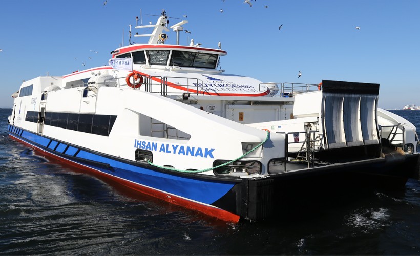 İZDENİZ'den 'mülteci kaçakçılığı' iddiasına yanıt:  İzmir Büyükşehir Belediyesi, bu anlaşmanın tarafı değildir