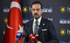 İYİ Parti'den TBMM'ye teklif: Yurt dışı çıkış harcı kaldırılsın