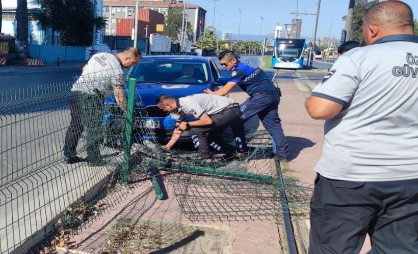 İzmir Büyükşehir Belediyesi zabıta ekiplerinden bayram denetimi