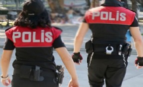 İzmir'de motosikletli polis timlerinden 'huzur' ve 'güvenlik' denetimi