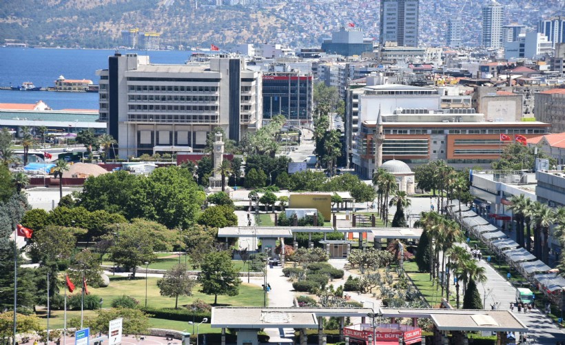 İzmir'de bayram sessizliği