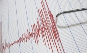 İzmir Selçuk'ta deprem!