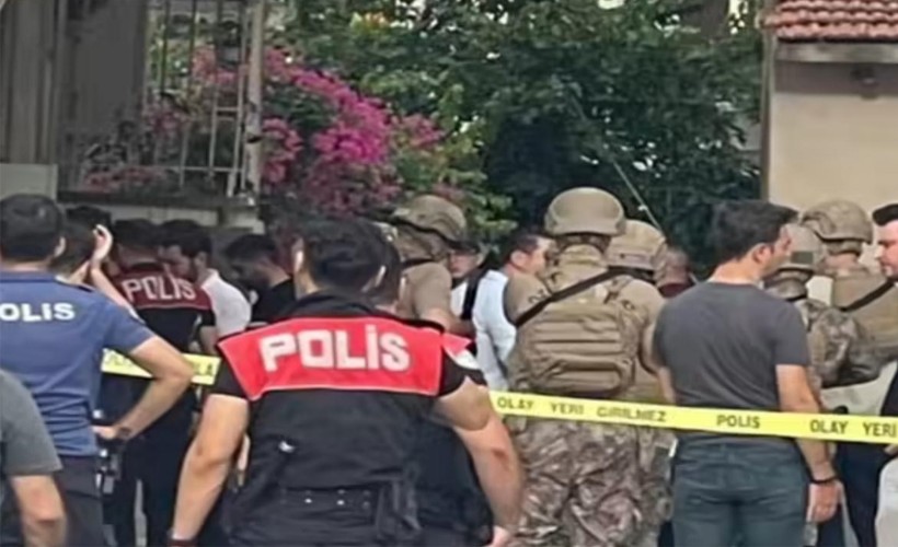 İzmir'de torun dehşeti; Anneannesini boğazından bıçaklayıp rehin aldı, operasyonla yakalandı