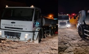 Karabağlar Belediyesi tüm ekipleriyle yangın için seferber oldu