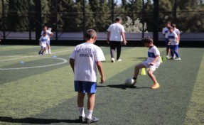 Konak Belediyesi Spor Okullarında yaz dönemi kursları başlıyor