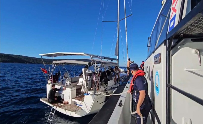 Kuşadası'ndan Yunanistan'a yüzmeye çalışan kaçak göçmen yakalandı