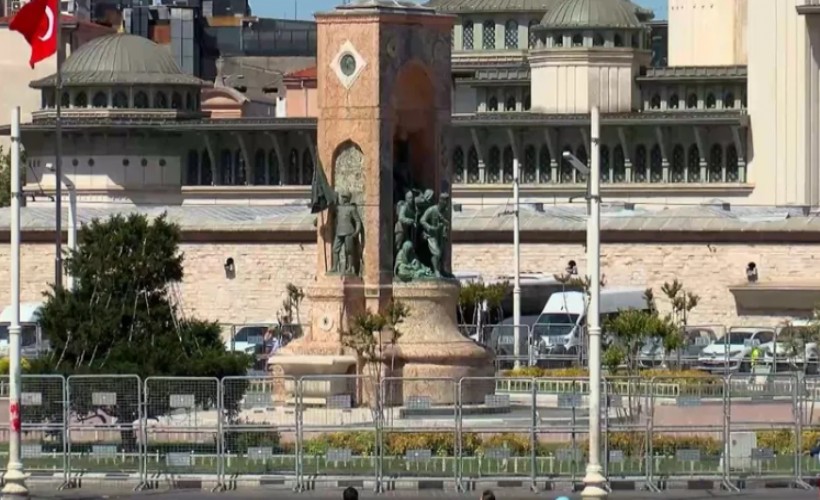 Onur Yürüyüşüne Valilik engeli: Taksim'e çıkan yollar ve metro durakları kapatıldı