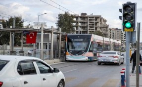 Karşıyaka ve Çiğli tramvay hatlarında aktarmasız ulaşım kolaylığı başlıyor