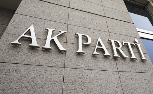 AK Parti’den erken seçim ve sokak hayvanları tasarısı açıklaması