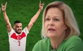 Almanya Bakanı: Türk aşırı sağcıların işaretlerinin stadyumlarımızda yeri yok