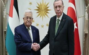 Erdoğan’ın özür dilemeli dediği Abbas, Türkiye’ye geliyor