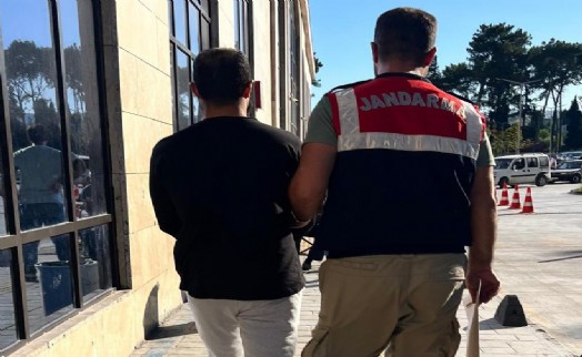 İzmir'de DEAŞ operasyonu: 9 gözaltı