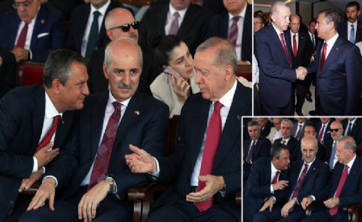 KKTC'de sıcak görüntüler  Erdoğan ile Özel sohbet etti