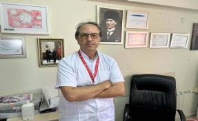 Prof. Dr. Şener: Basit bir gıda zehirlenmesi hastaneye yatırabilir