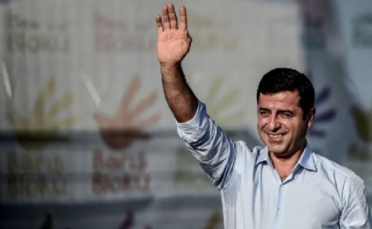 Selahattin Demirtaş'tan, Haniye mesajı: Direnişle geçirilmiş her hayat...