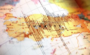 Akdeniz'de korkutan deprem!