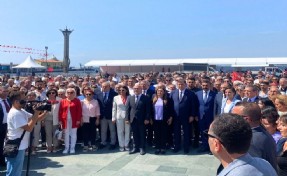 CHP'den alternatif 30 Ağustos töreni: Başkan Tugay'dan 'engellere rağmen mücadele' vurgusu