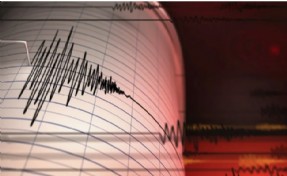 İzmir'de deprem!