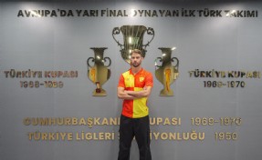 Göztepe'de Lundqvist İsveç yolcusu