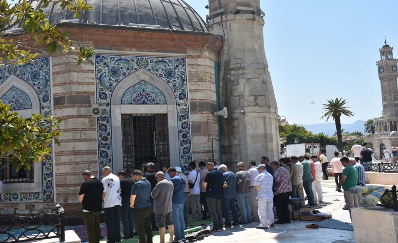 Haniye için İzmir'de gıyabi cenaze namazı