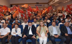 İzmir'de AK Parti'nin 23. kuruluş yıl dönümü coşkusu