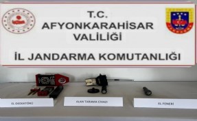 Jandarmadan define avcılarına operasyon