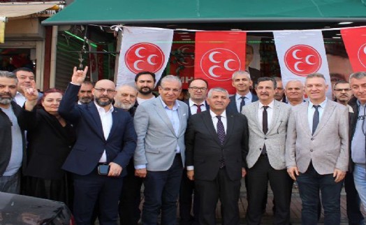 MHP Karabağlar'dan Helil Kınay'a eleştiri: Şov değil hizmet bekliyoruz