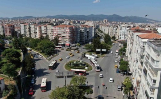 Öğrenciler ev arama telaşında: İzmir'de kira fiyatları ne durumda?