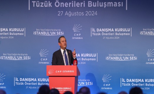 Özgür Özel'den 'parti içi koltuk tartışmaları'na örtülü cevap