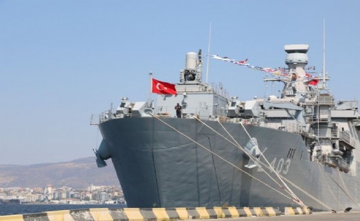 TCG Kınalıada ve TCG Sancaktar, Alsancak Limanı'nda ziyarete açıldı