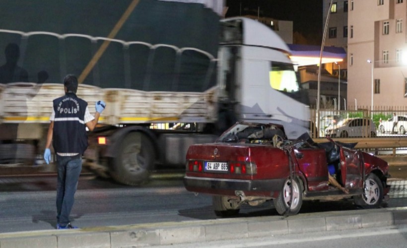 Uşak'ta gece yarısı facia: Feci kaza can aldı!