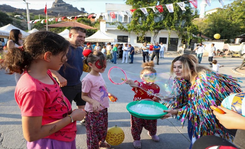 Yangın yerinde umutlar yeniden yeşeriyor