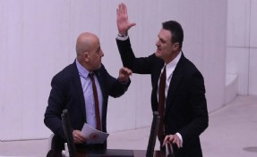 AK Parti'ye göre Can Atalay için toplanmak 'çok komik'