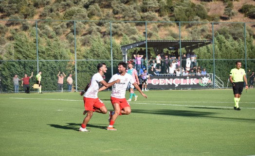 Altınordu, Isparta 32 Spor engelini rahat aştı