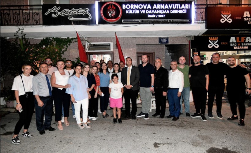 Başkan Eşki'den Bornova Arnavutları’na ziyaret