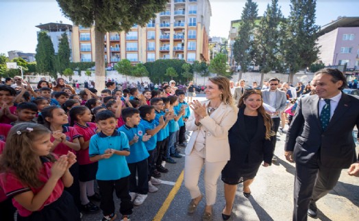 Başkan Mutlu İlköğretim Haftası’nı öğrencilerle birlikte kutladı