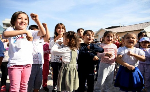 Bornova Belediyesi’nden ailelere büyük destek